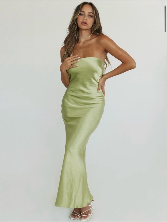 Princess Polly Dresses & Skirts - Princess Polly Haley Maxi Dress in Green
